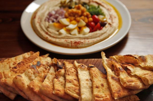 6 Simple Appetizers To Try At Your Next Corporate Event