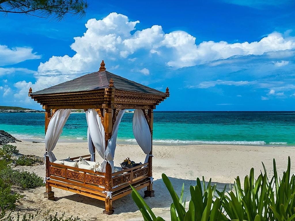 Soak In The Luxuries Of The Beaches For Ultimate Relaxation