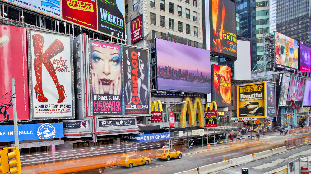 Creatively Using Signage To Draw Attention To Your Business