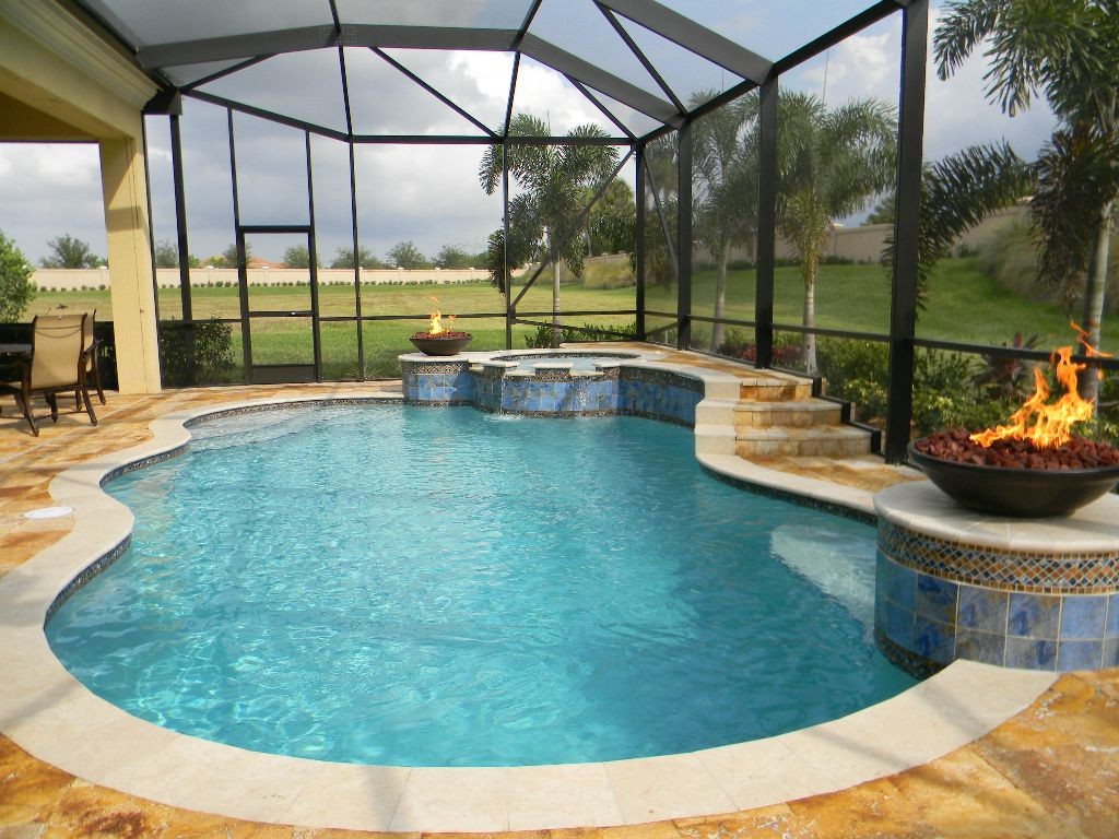 Things To Consider And Expect From A Pool Service Provider