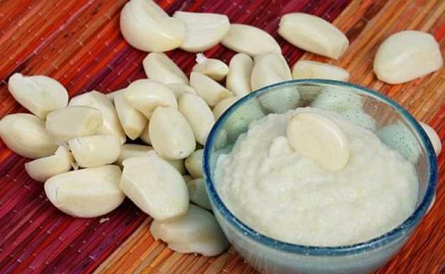 How To Use Garlic To Treat Yeast Infection