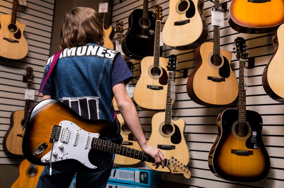 Traveling To Your Next Gig? How Musicians Can Protect Their Instruments