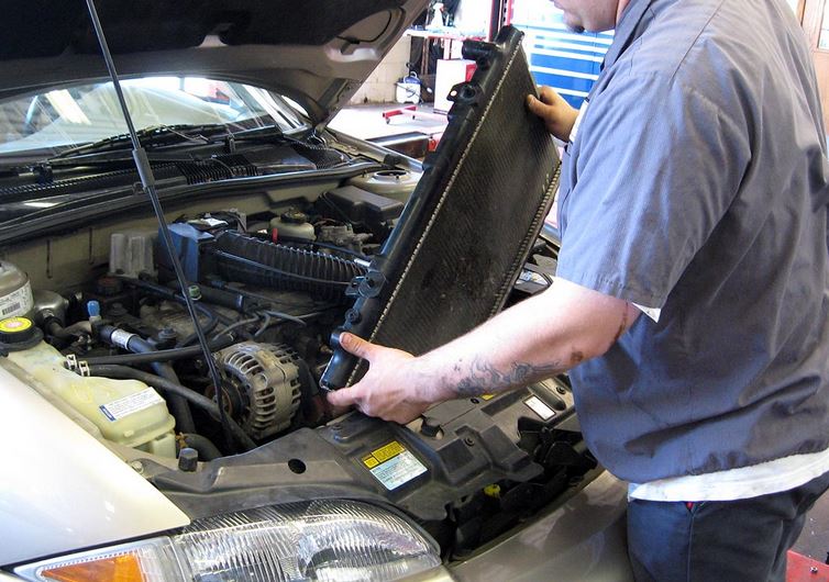Five Cheap Car Fixes You Can Do on Your Own