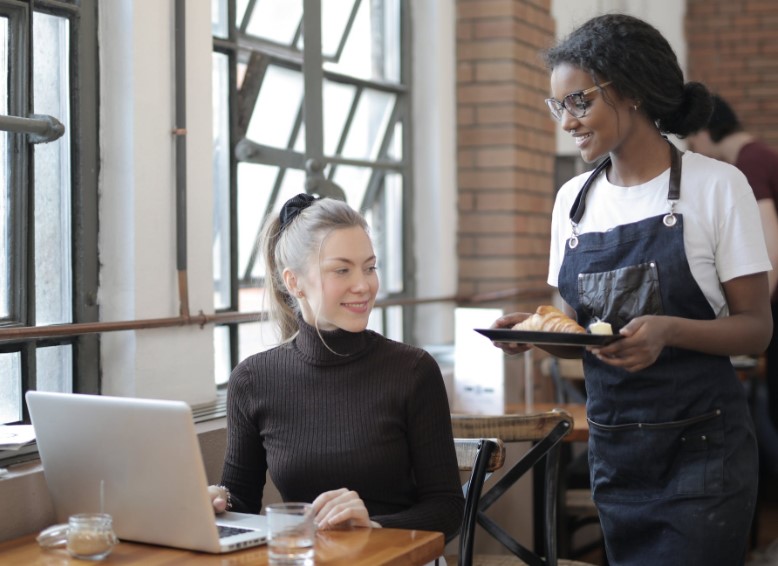 Speed Up Service and Decrease Wait Times Without Dropping Your Café's Quality